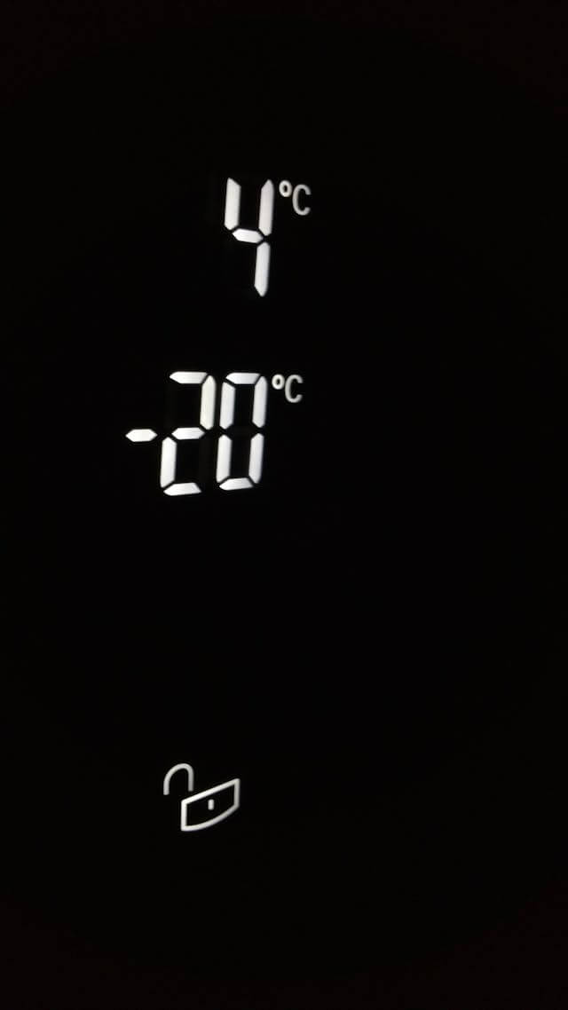 Temperatură