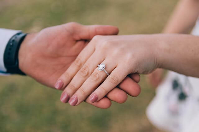 inel de logodnă